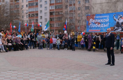 Губернатор Новосибирской области поблагодарил депутатов за поддержку бойцов СВО