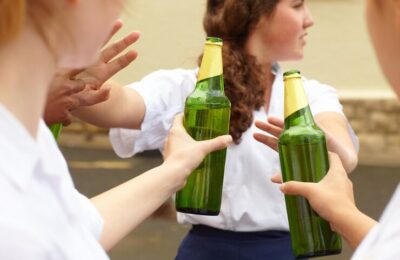 В Новосибирской области стало больше детей-алкоголиков!