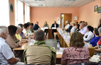 В Новосибирской области прошла встреча губернатора и участников СВО