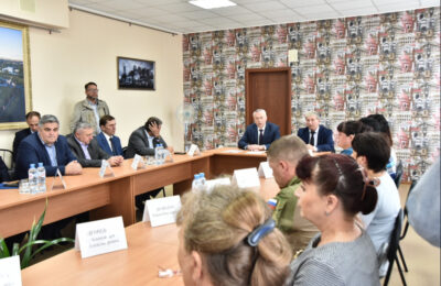 Губернатор Новосибирской области встретился с участниками СВО