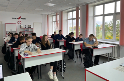 В школе Каргатского района изучают воссоединение   Донецкой и Луганской Народных Республик, Запорожской и Херсонской областей с Российской Федерацией