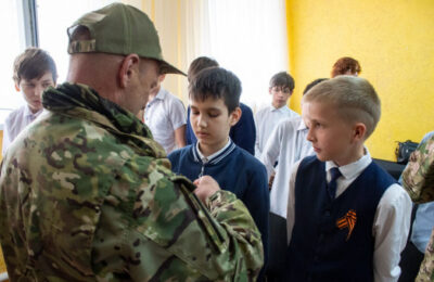 Бойцы СВО приступили к воспитанию школьников в Новосибирской области