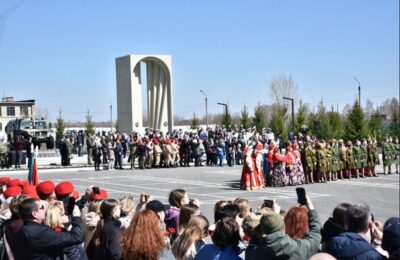 В Новосибирской области открыли мемориал памяти павших на СВО