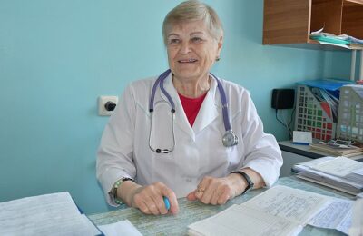 Сегодня работники здравоохранения Каргатского района отмечают День медика