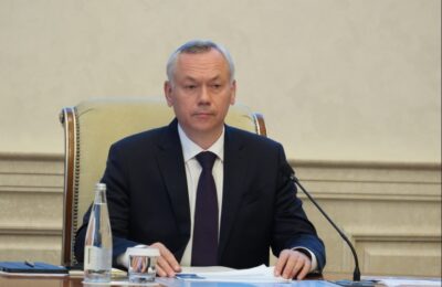 Губернатор Новосибирской области призвал госслужащих перечислить часть заработка на нужды СВО