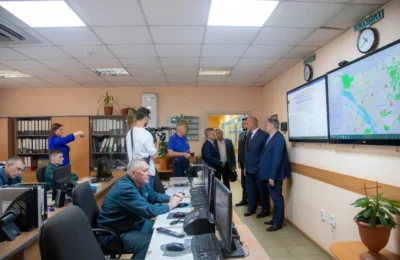 Александр Карелин встретился с сотрудниками МКУ «Служба аварийно-спасательных работ и гражданской защиты»