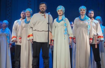 В Каргате выступил Государственный академический Сибирский русский народный хор
