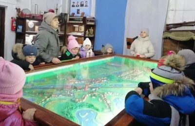 Дошкольники побывали в музее истории города Каргата