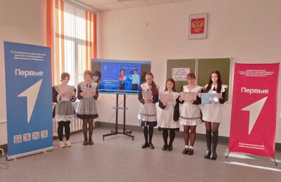 Память жертв блокады Ленинграда почтили каргатские школьники