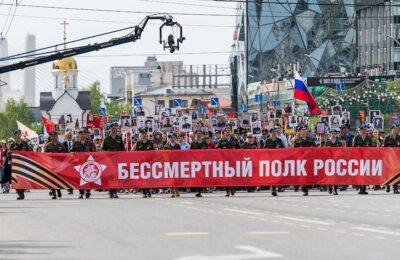 Бессмертный полк пройдет очно по центру Новосибирска в День Победы-2026