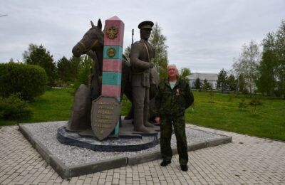 Сегодня каргатцы празднуют День пограничных войск