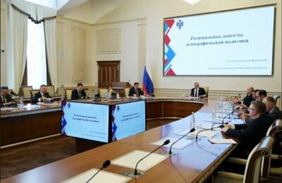 Перспективы расширения мер поддержки молодых семей и семей с детьми рассмотрели в Новосибирской области